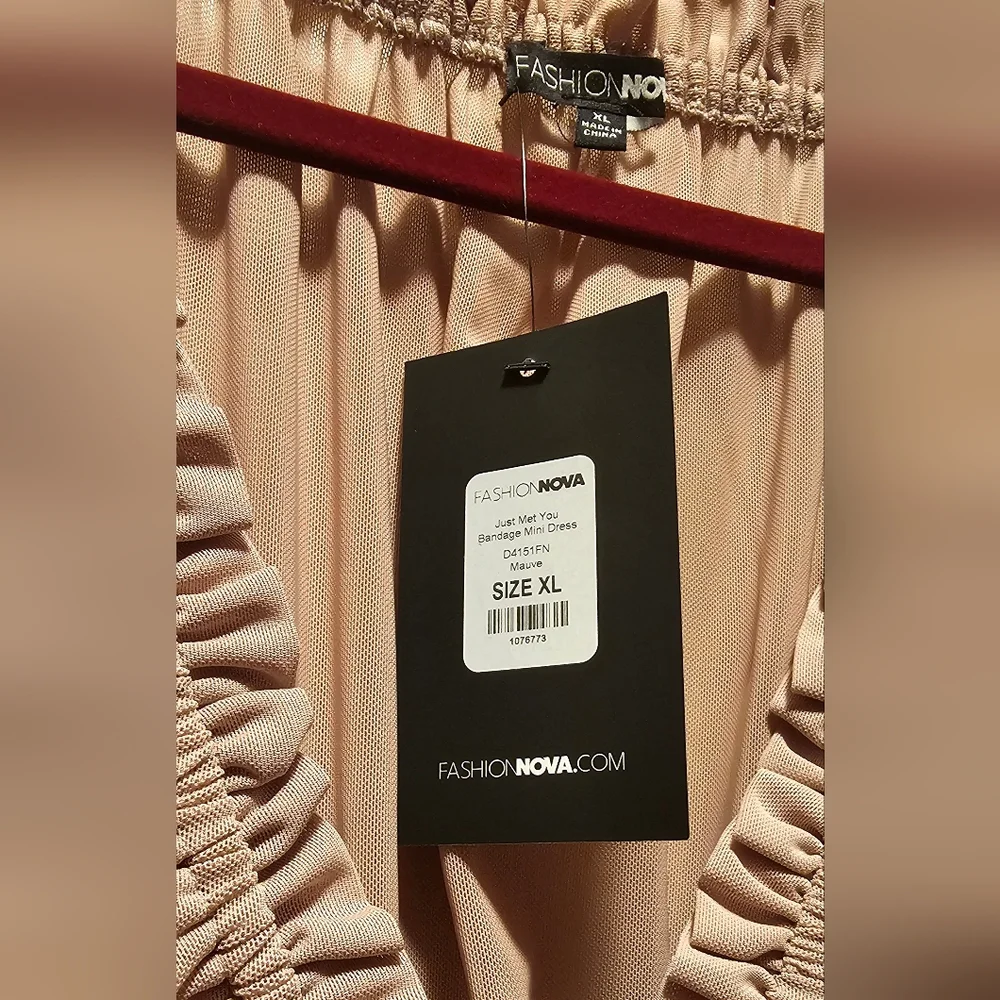 Fashion Nova- New With Tags Snatched Muted Rose  Mini Dress - Picture 2 of 7